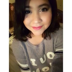 Meet your Posher, Ariela